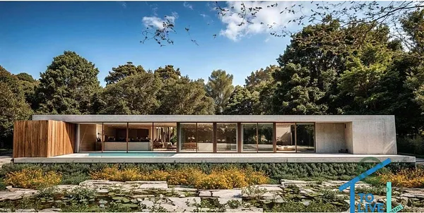 Casa de 0,0885 ha en venta en Tomar, Santarém