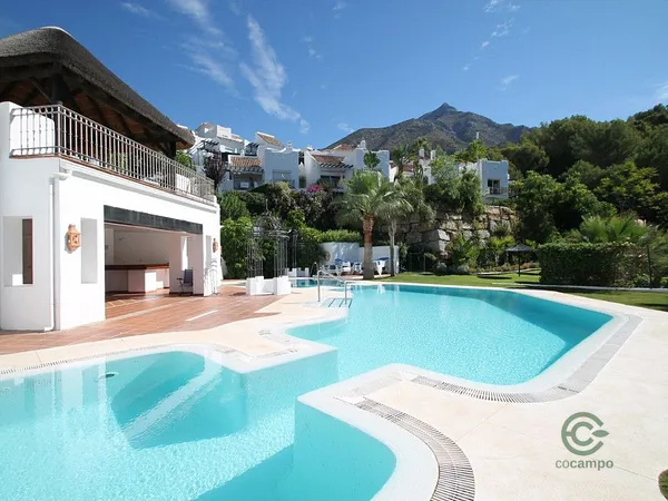 Casa de 0,013 ha en venta en Istan, Malaga