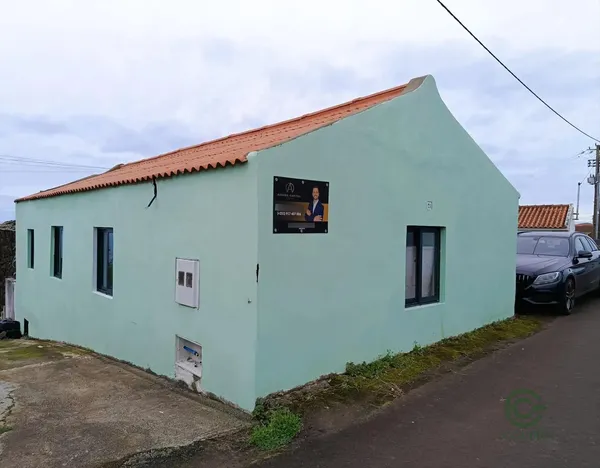 Casa de 0,1734 ha en venta en Velas, Açores