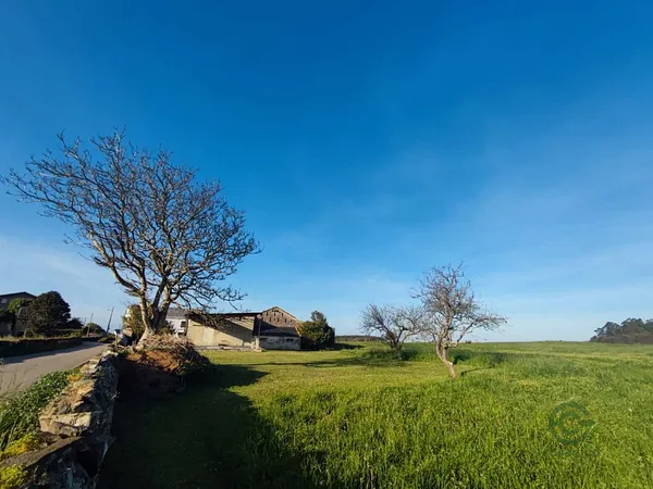 Terreno urbano de 0,102 ha en venta en Tapia de casariego, Asturias