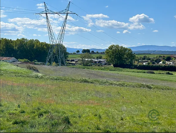 Finca agrícola de 3,29 ha en venta en León