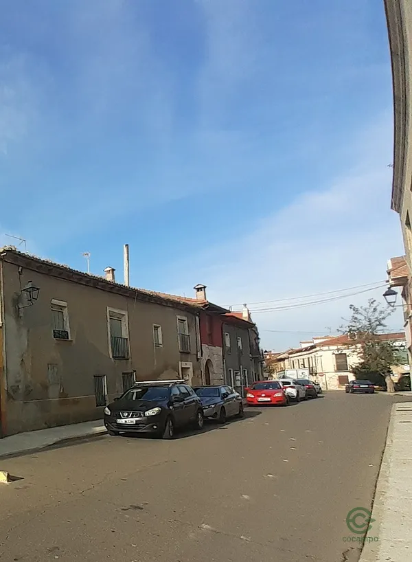 Casa de 0,0554 ha en venta en Cigales, Valladolid