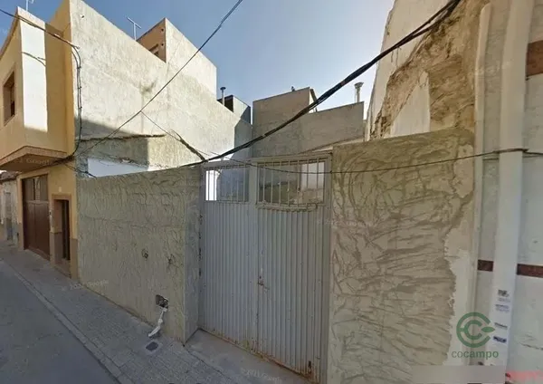 Terreno urbano de 0,01 ha en venta en Albatera, Alicante
