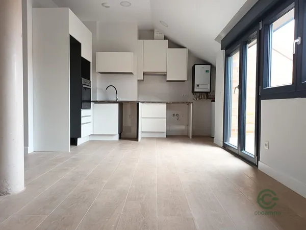 Casa de 0,0064 ha en venta en Brunete, Madrid