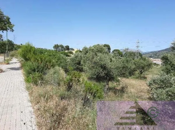 Terreno urbano de 1,01 ha en venta en Alcoy, Alicante