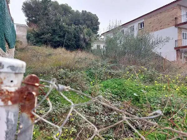 Terreno urbano de 0,05 ha en venta en Tarragona