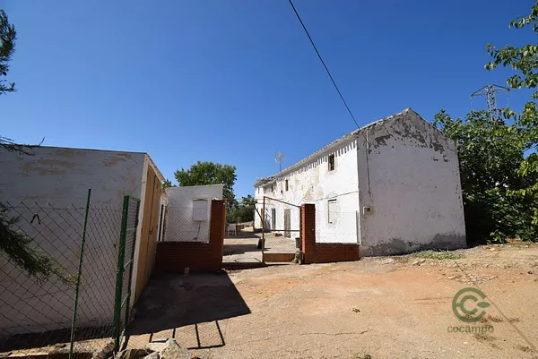 Finca rústica de 0,4289 ha en venta en Algarinejo, Granada