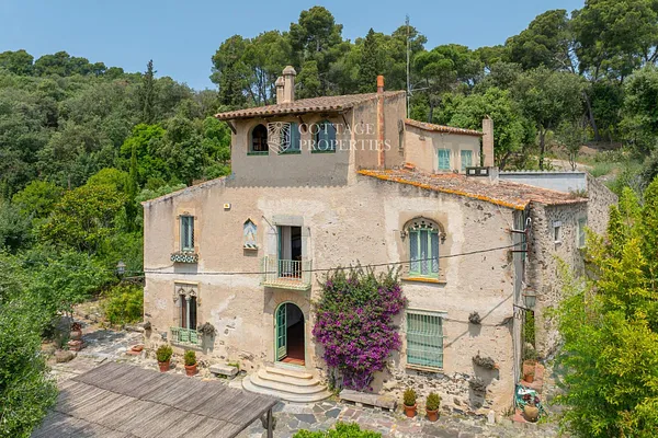 Finca de recreo de 1,4 ha en venta en Santa susanna, Barcelona