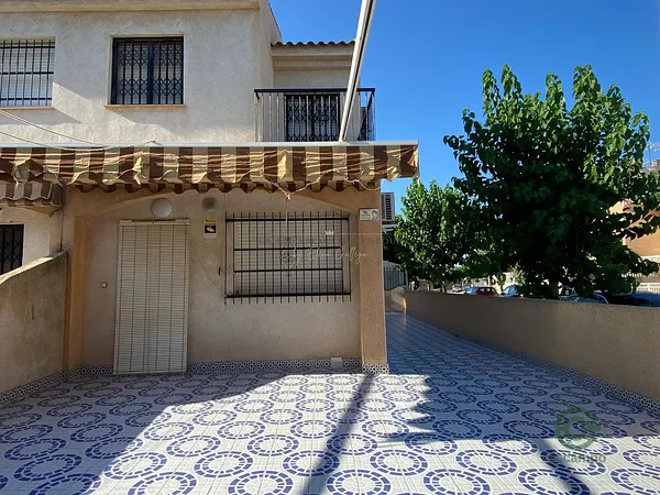 Casa de 0,012 ha en venta en Los alcázares, Murcia