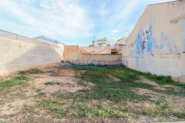 Terreno urbano de 0,0243 ha en venta en Los alcázares, Murcia