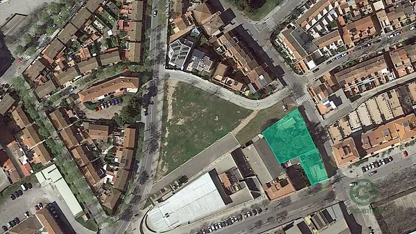 Terreno urbano de 0,1204 ha en venta en Vilanova i la geltru, Barcelona
