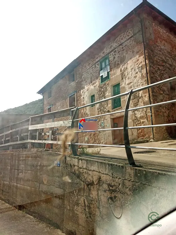 Finca rústica de 0,02 ha en venta en Zambrana, Alava