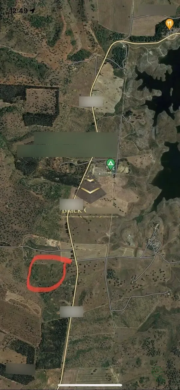 Finca rústica de 5,25 ha en venta en Ourique, Beja