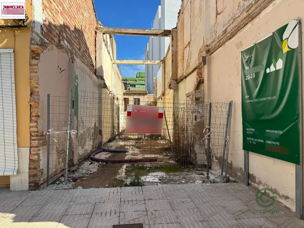 Terreno urbano de 0,0139 ha en venta en Benifaio, Valencia