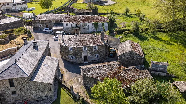 Finca agrícola de 0,8714 ha en venta en Outeiro de rei, Lugo