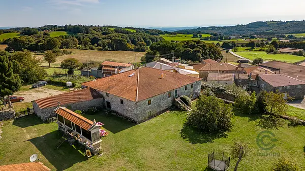 Finca rústica de 0,8221 ha en venta en Chantada, Lugo