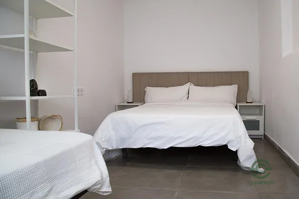 Casa de 0,0052 ha en venta en Málaga, Malaga