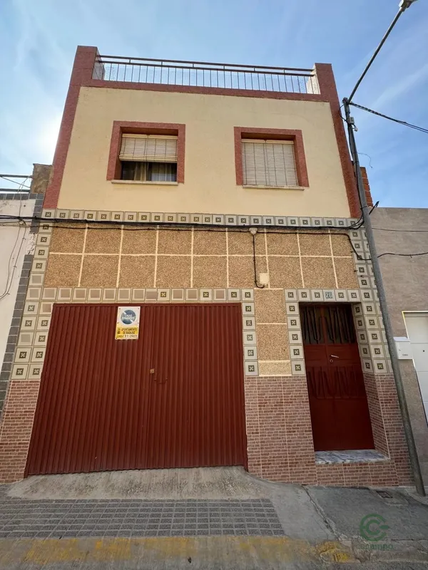 Casa de 0,0148 ha en venta en Badajoz, Badajoz