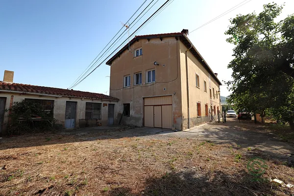 Finca rústica de 0,21 ha en venta en Zambrana, Alava