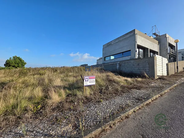 Terreno urbano de 28,33 ha en venta en Famalicão, Leiria