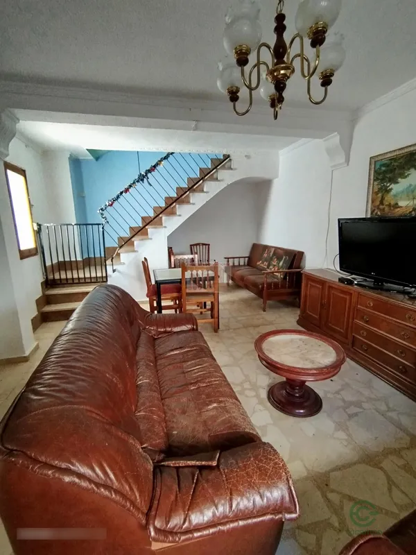 Casa de 0,011 ha en venta en Madrigueras, Albacete