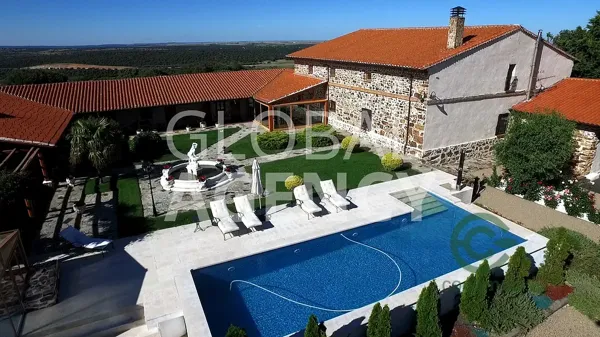 Finca rústica de 500 ha en venta en Zamora