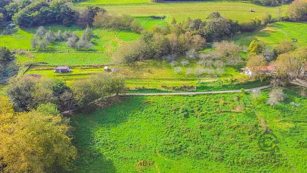 Finca rústica de 2,5 ha en venta en Guipúzcoa