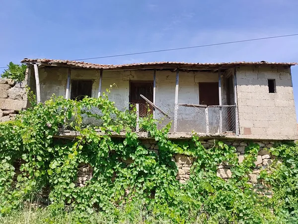Casa de 0,0197 ha en venta en Vilas boas e vilarinho das azenhas, Bragança