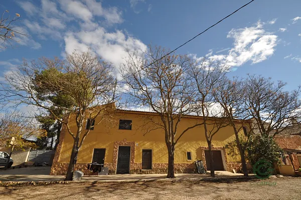 Finca rústica de 0,027 ha en venta en Yecla, Murcia