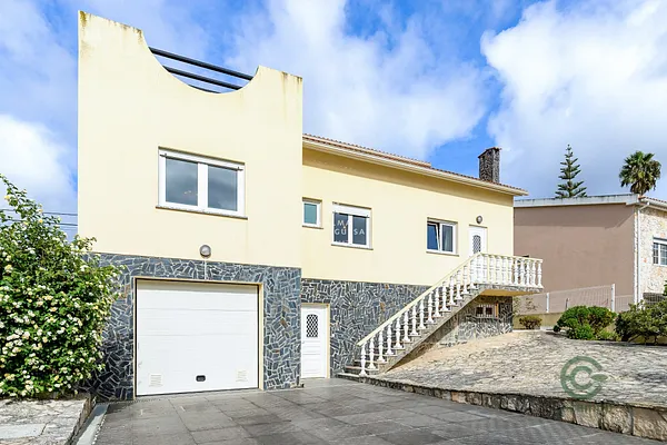 Casa de 0,058 ha en venta en Caldas da rainha, Leiria