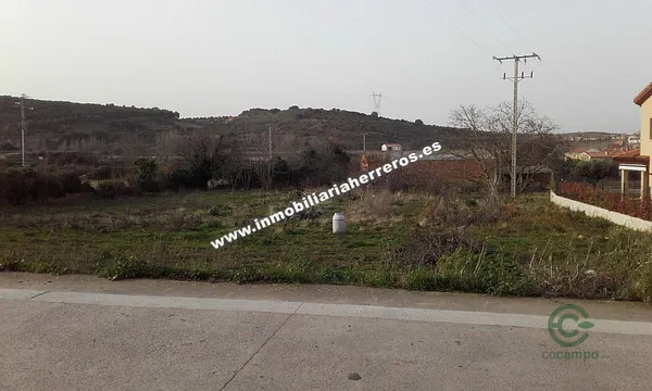 Terreno urbano de 0,1989 ha en venta en Medrano, La rioja