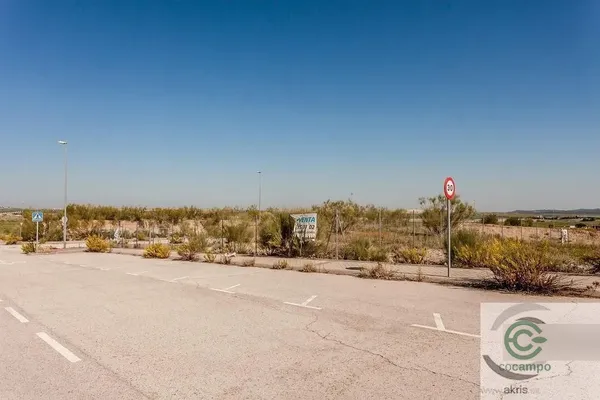 Terreno urbano de 0,7086 ha en venta en Valdemoro, Madrid