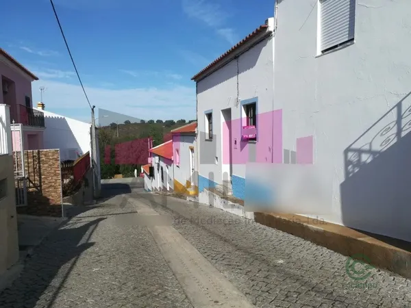 Casa de 0,041 ha en venta en Ferreira do alentejo, Beja