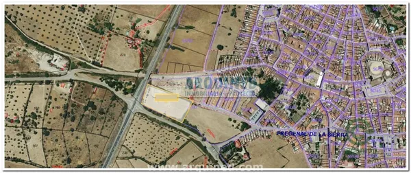 Terreno urbano de 1,0445 ha en venta en Fregenal de la sierra, Badajoz