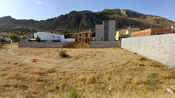 Terreno urbano de 0,0328 ha en venta en Loja, Granada