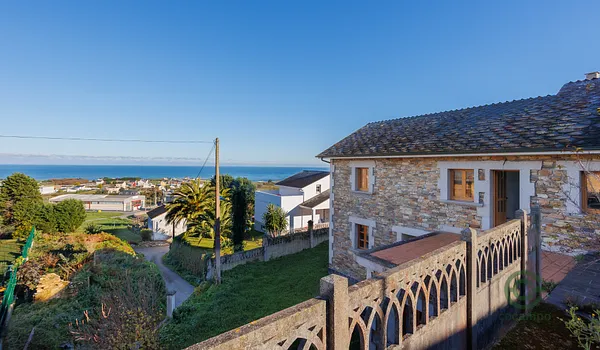 Casa de 0,0786 ha en venta en Foz, Lugo