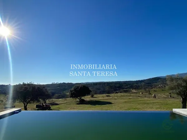 Finca rústica de 10,5 ha en venta en Cáceres