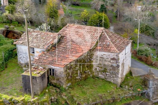 Finca de recreo de 0,0283 ha en venta en Marco de canaveses, Porto