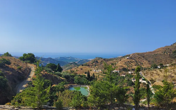 Finca agrícola de 1,98 ha en venta en Granada