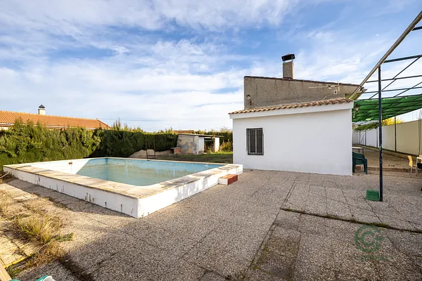 Terreno urbano de 0,1134 ha en venta en Maracena, Granada