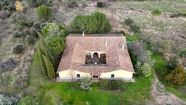 Casa de 1,5 ha en venta en Toledo