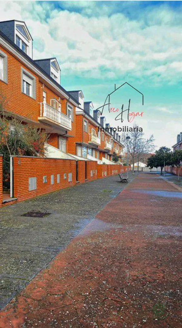 Casa de 0,0227 ha en venta en Salamanca, Salamanca