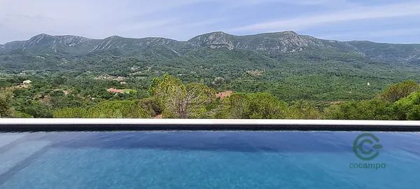 Finca rústica de 1,5 ha en venta en Charneca de caparica e sobreda, Setúbal