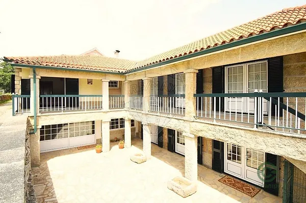 Casa de 0,0419 ha en venta en Vila real