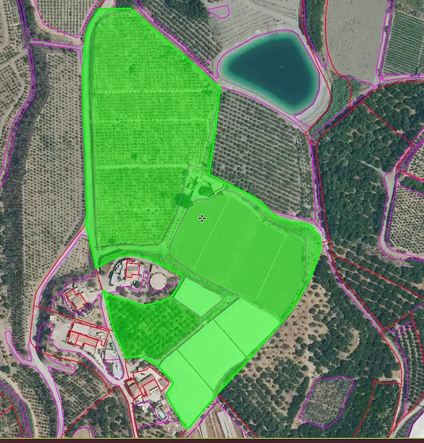Finca agrícola de 5 ha en venta en Málaga
