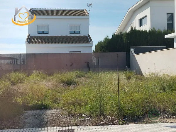 Terreno urbano de 0,03 ha en venta en Lepe, Huelva