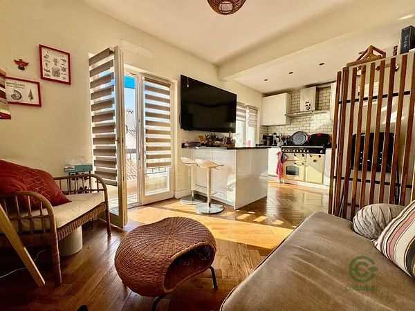 Casa de 0,0091 ha en venta en Lagos, Algarve