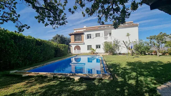 Finca rústica de 1,35 ha en venta en Alhaurín el grande, Malaga