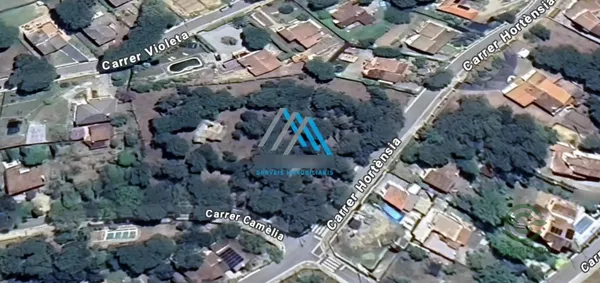 Terreno urbano de 0,1247 ha en venta en Llagostera, Girona