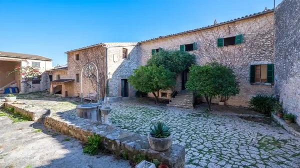 Finca rústica de 42,18 ha en venta en Binissalem, Mallorca